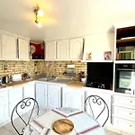 Hébergement de vacances Jolie Maison Hauteur D'antibes Antibes