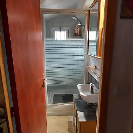 Jolie Maison Hauteur D'antibes アンティーブ