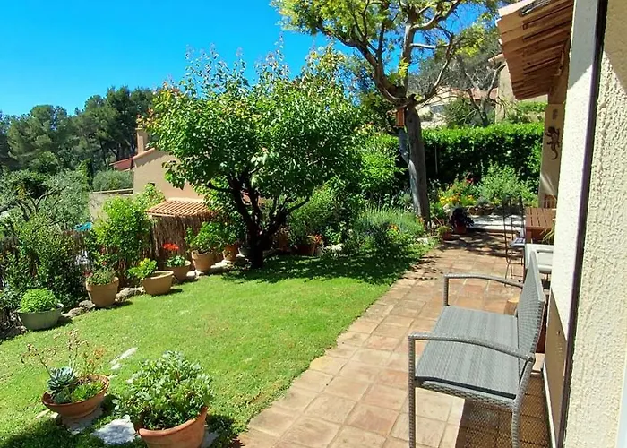 Nyaraló Jolie Maison Hauteur D'antibes