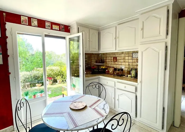 Jolie Maison Hauteur D'antibes Nyaraló Antibes